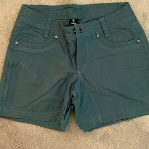 Kuhl Splash  size 2 shorts